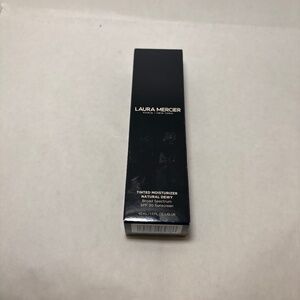Laura Mercier Tinted Moisturizer Natural Dewy SPF30 5N Clay 1.5 oz; 06/26